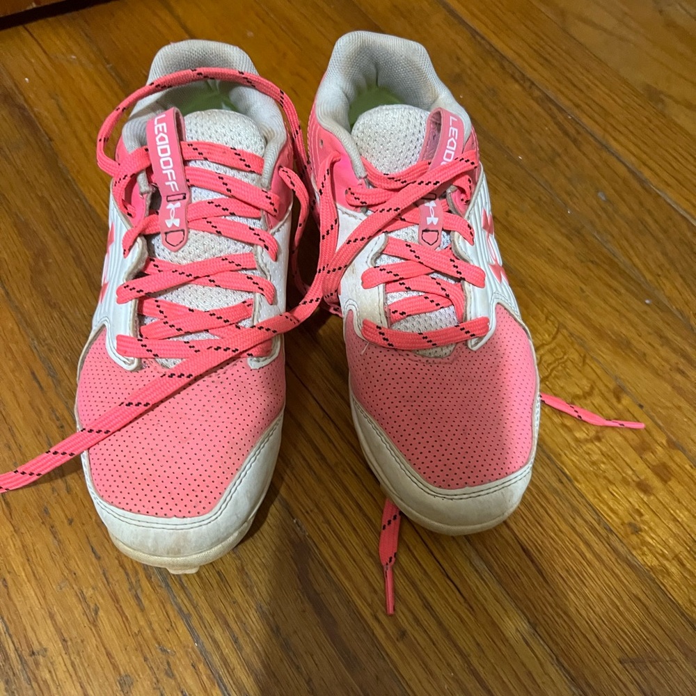 Girls size 2 Under Armor softball cleats